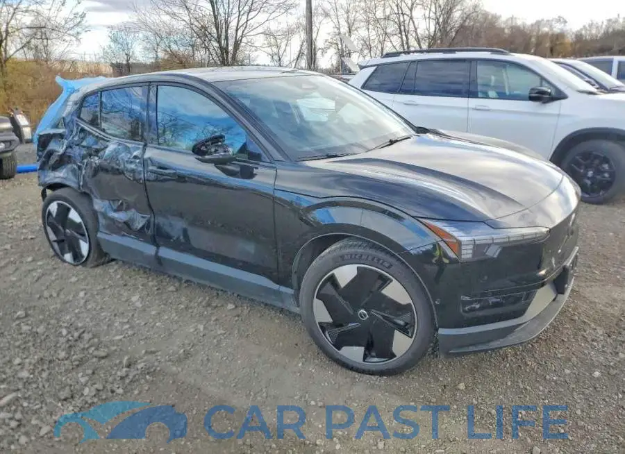 YV4EK3ZL7SS132370# 4