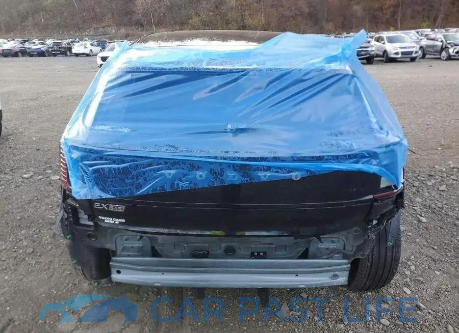 YV4EK3ZL7SS132370# 6