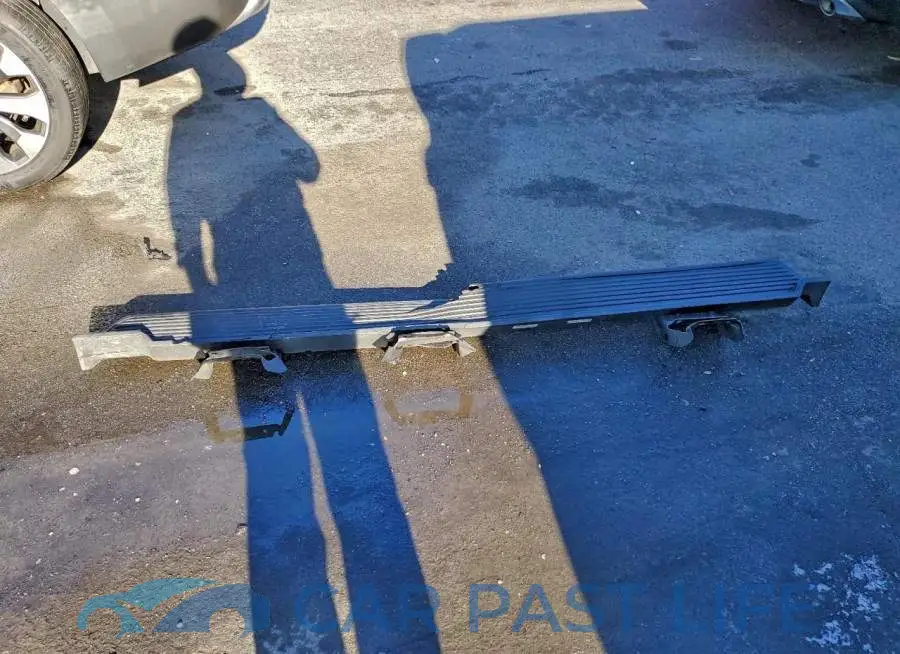 1FMJU2A85REA62367# 13