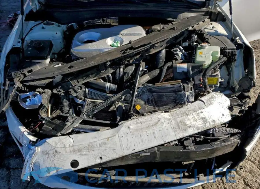 KNAGT4LE3J5020409# 11
