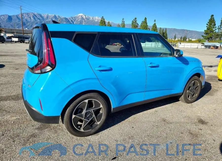 KNDJ33AU1R7232187# 3