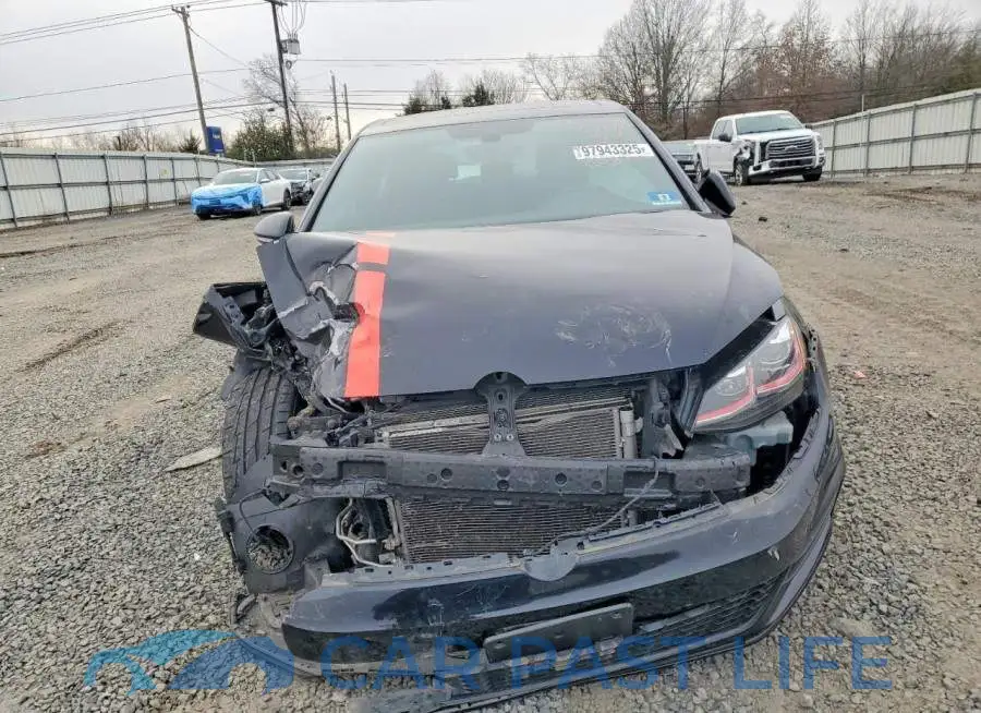 3VW5T7AU9LM008796# 5