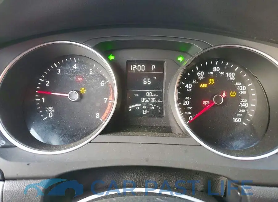 3VWDB7AJ0JM206538# 9