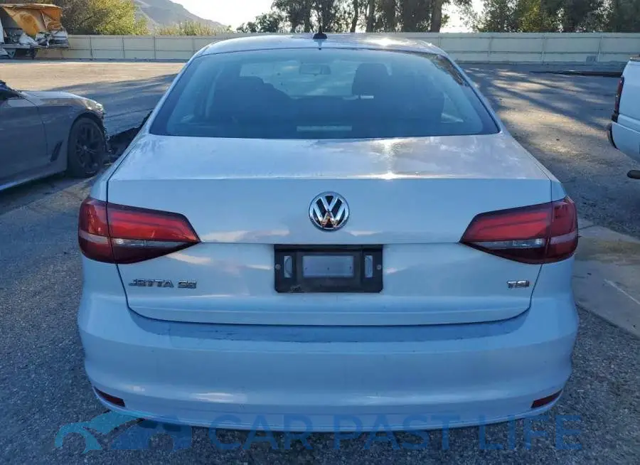 3VWDB7AJ3JM257127# 6