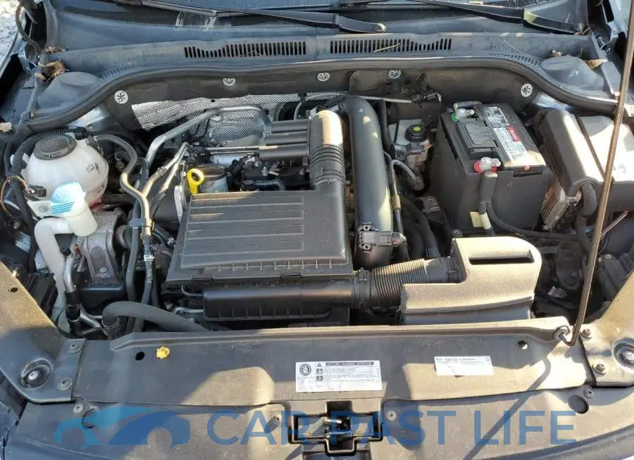 3VWDB7AJXJM263362# 11