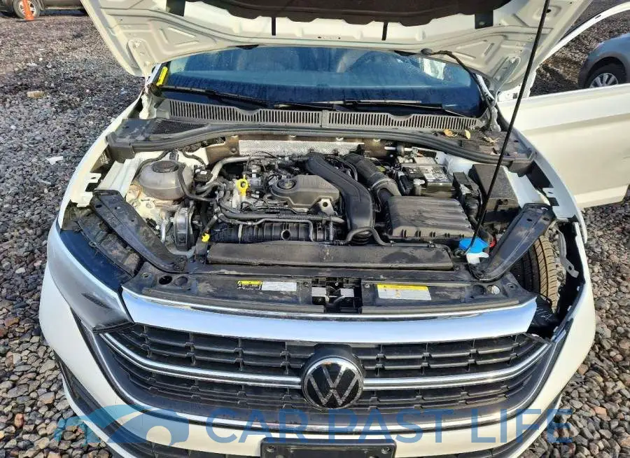 3VWGM7BU8RM096771# 11
