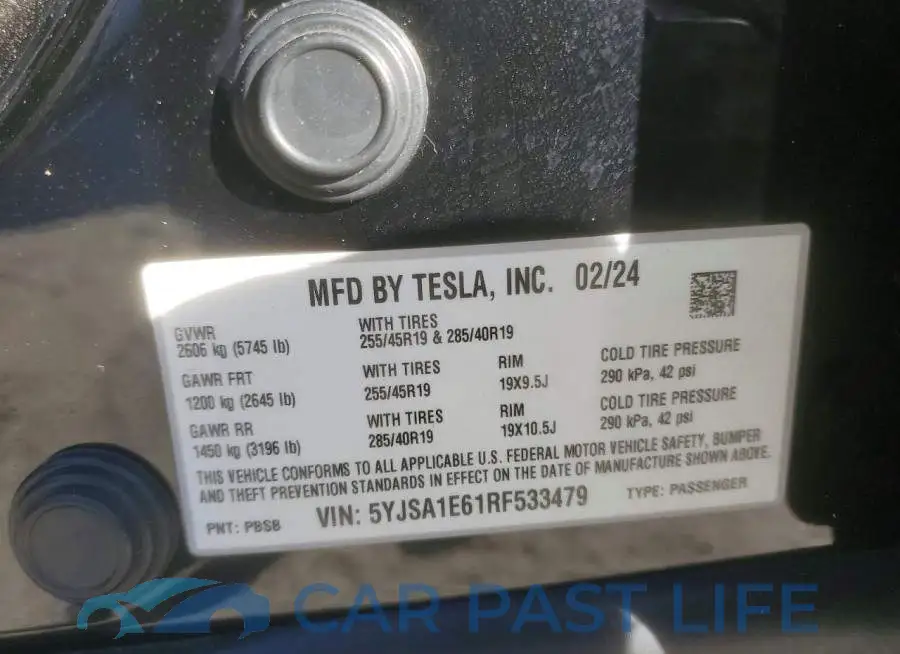 5YJSA1E61RF533479# 12