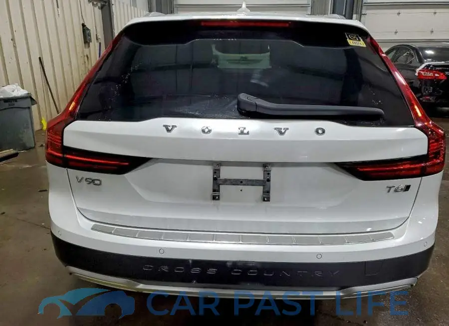 YV4A22NL2M1135040# 6