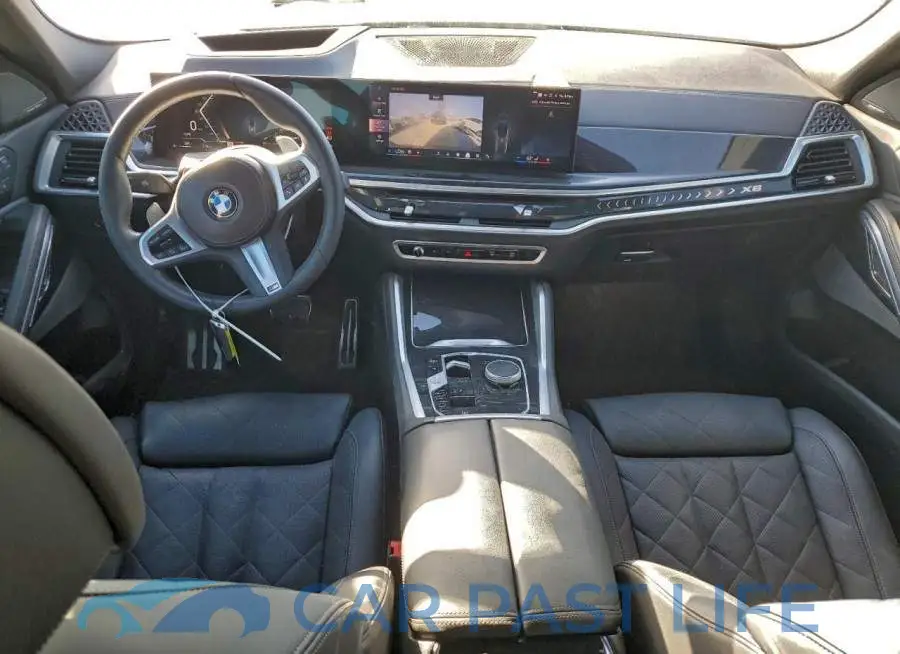 5UX33EX08R9S42789# 8