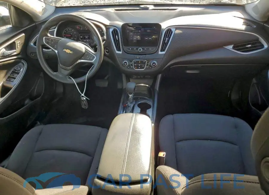 1G1ZD5ST1PF163692# 8