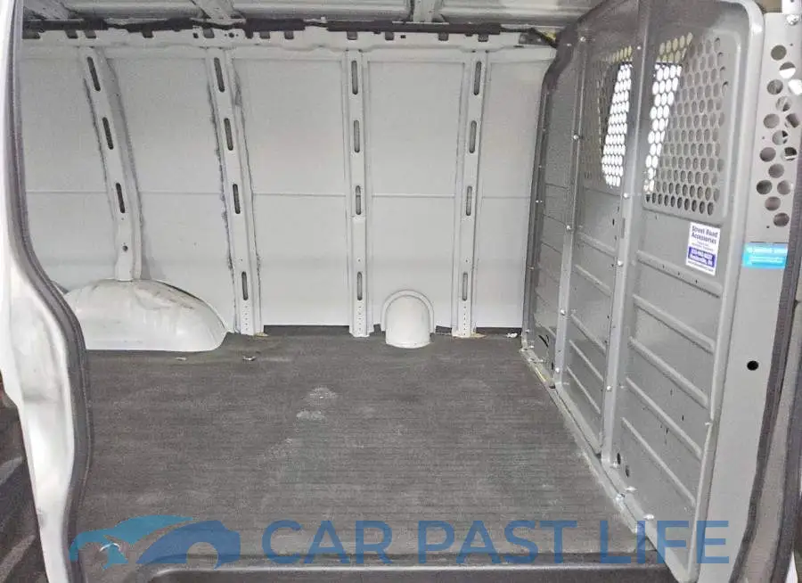 1GCWGAFP8N1217877# 11