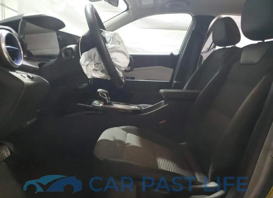 KL77LHE23RC194837# 7