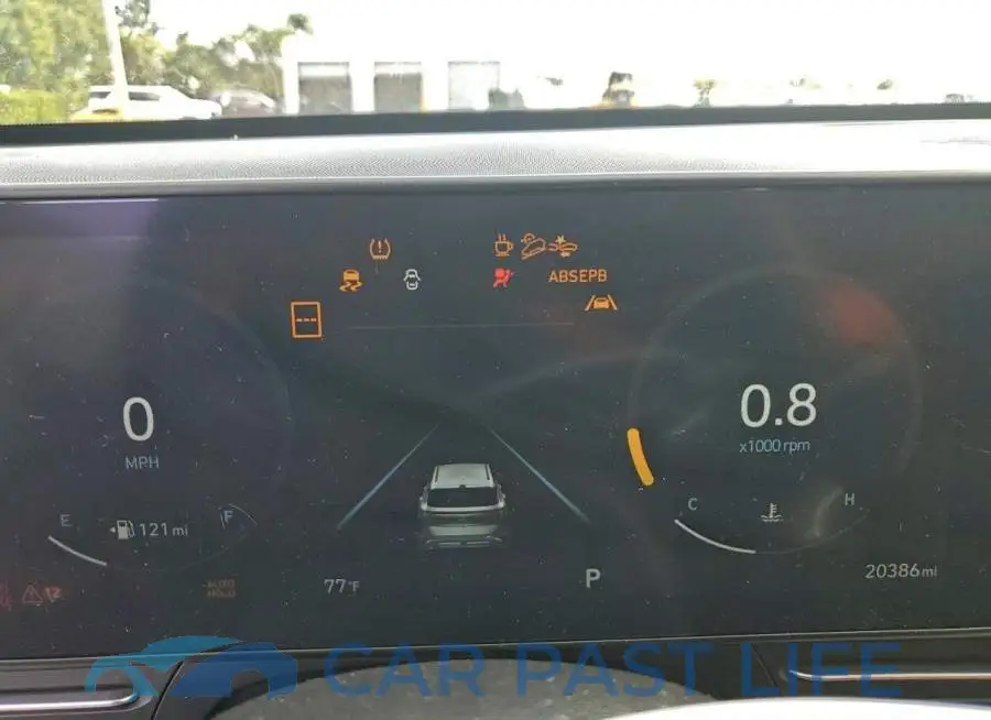 KM8HC3AB2RU133663# 9