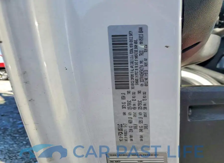3C6TRVAG5HE541714# 13