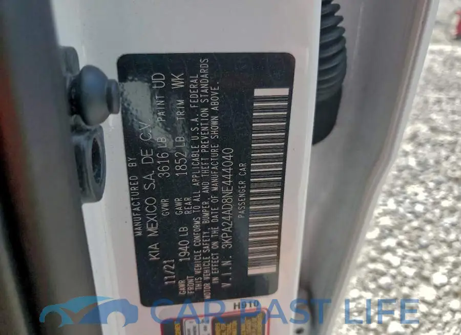 3KPA24AD8NE444040# 13