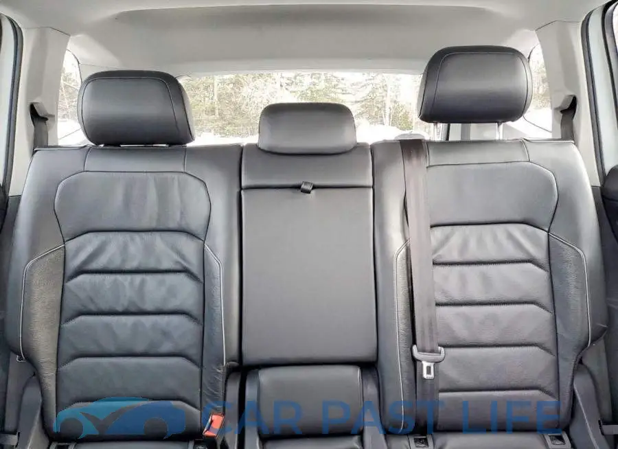 3VV4B7AX4JM190840# 10