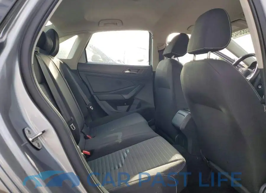 3VW5M7BU1RM077065# 10