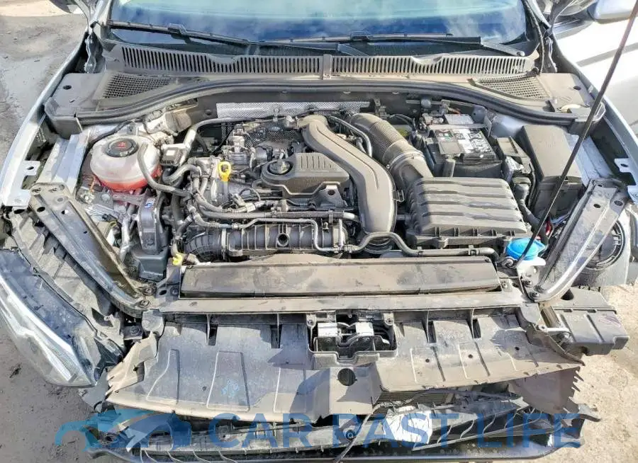 3VW5M7BU1RM077065# 11