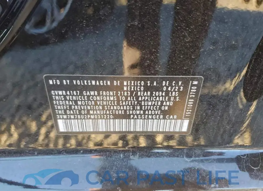 3VW7M7BU2PM031220# 13
