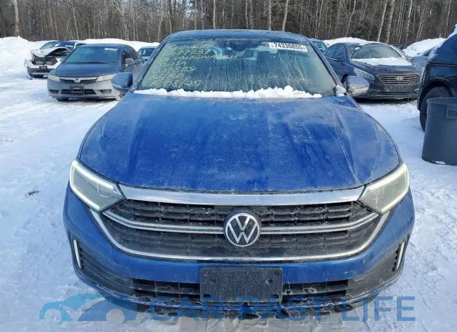 3VWGM7BU2RM037859# 5