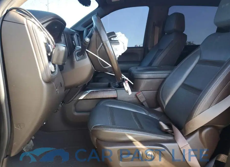 1GT49REY3MF166218# 7