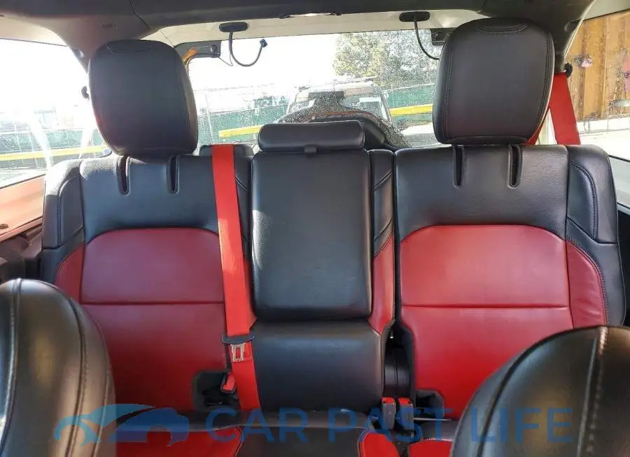 1C4JJXR67PW686319# 10