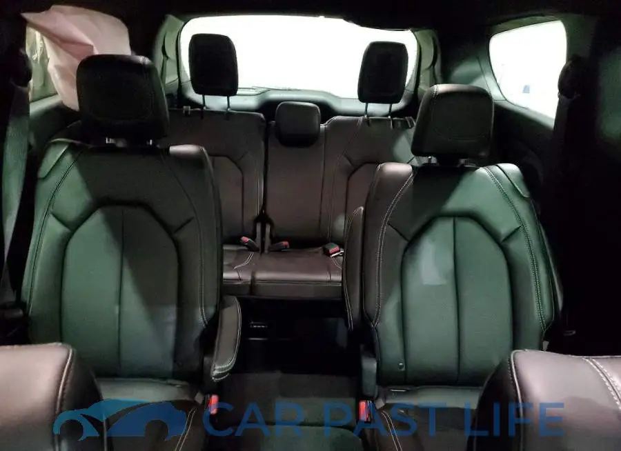 2C4RC1BG0TR197504# 10