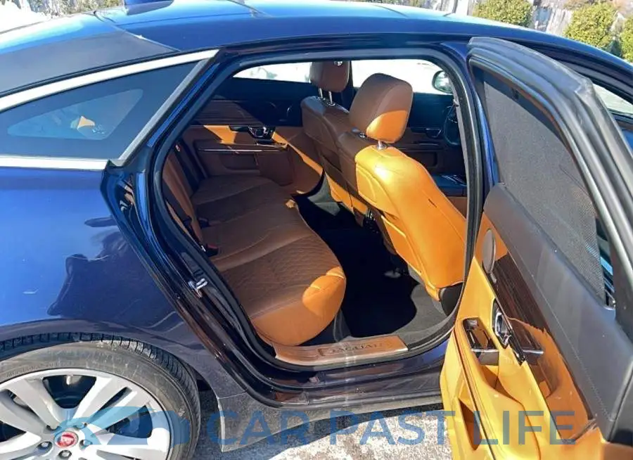 SAJWA2G7XH8W10685# 6