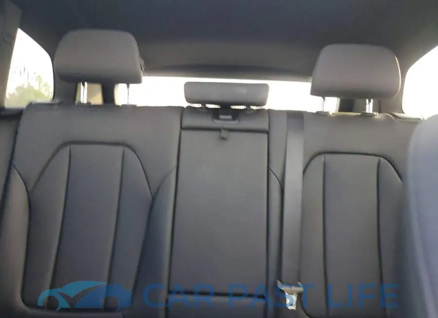 5UXTY3C04M9F24001# 10