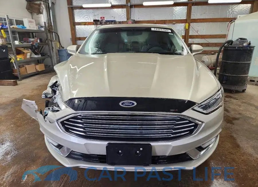 3FA6P0D9XJR225418# 5
