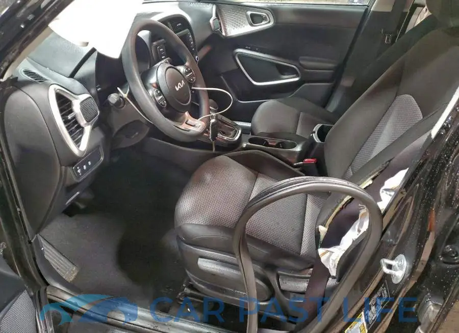 KNDJ23AU3S7930633# 7