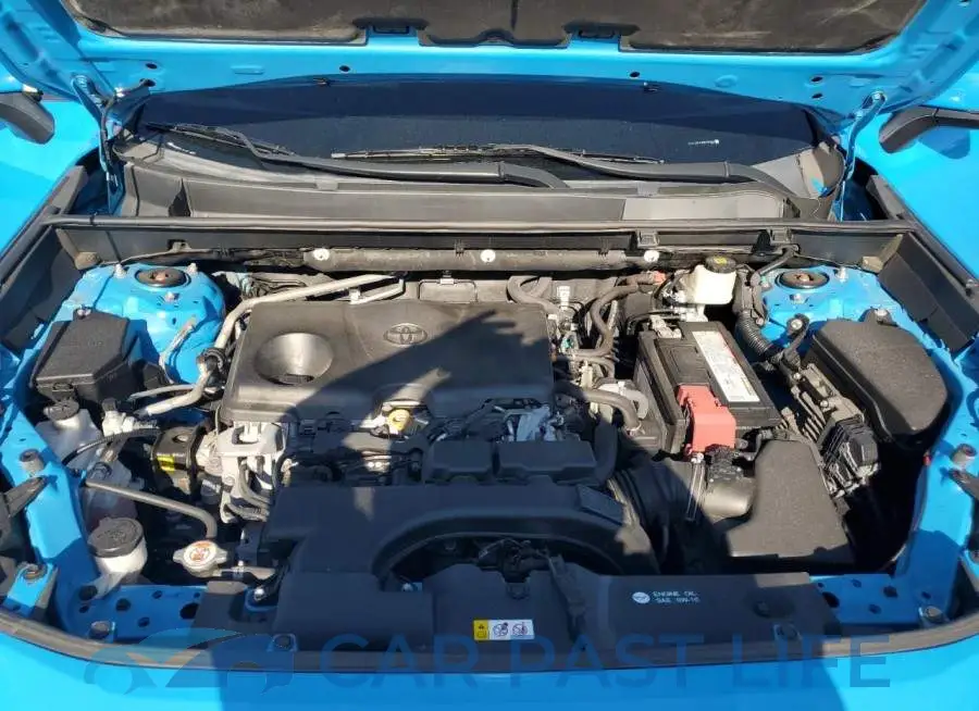 2T3J1RFV8MW160945# 12