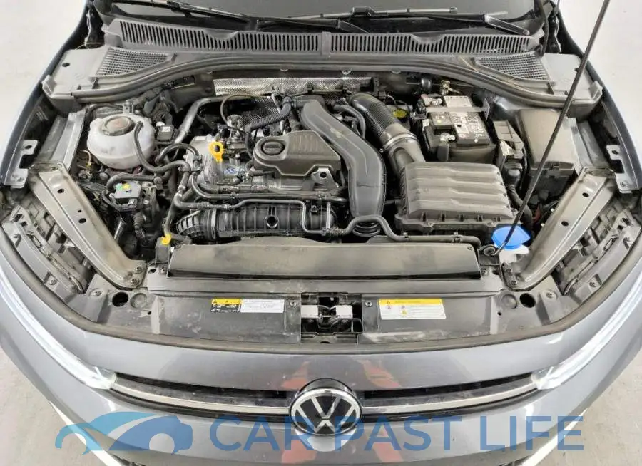 3VW5X7BU3SM061222# 7