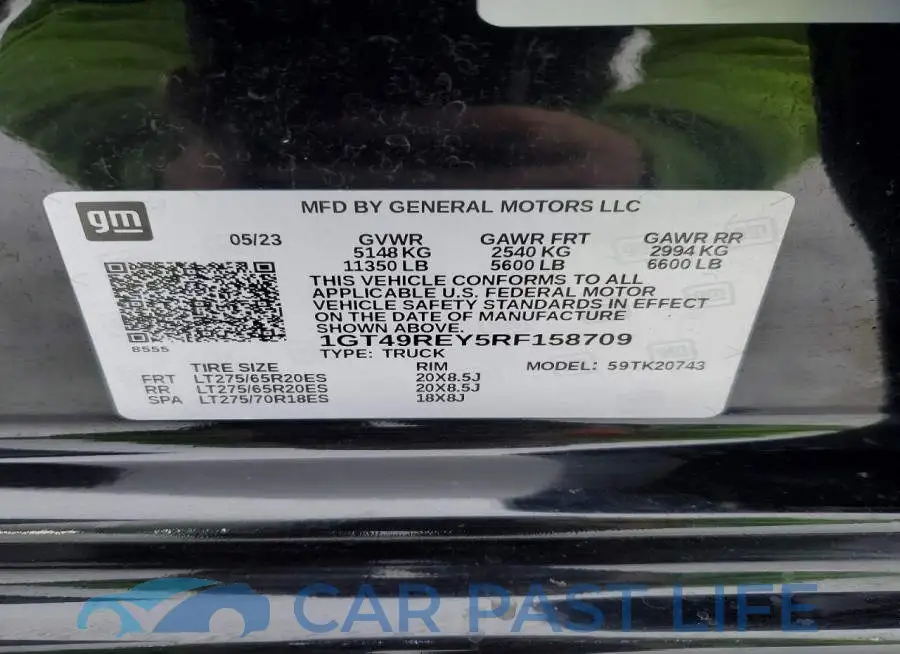 1GT49REY5RF158709# 12