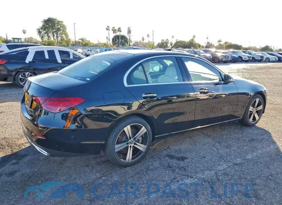 W1KAF4GB5SR263607# 3