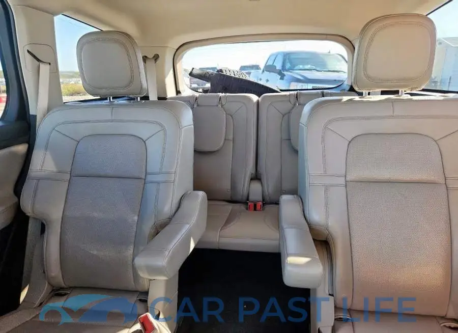 5LM5J7WC0LGL30982# 10