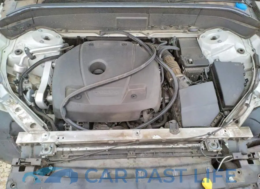 YV4A22PK5J1349102# 12