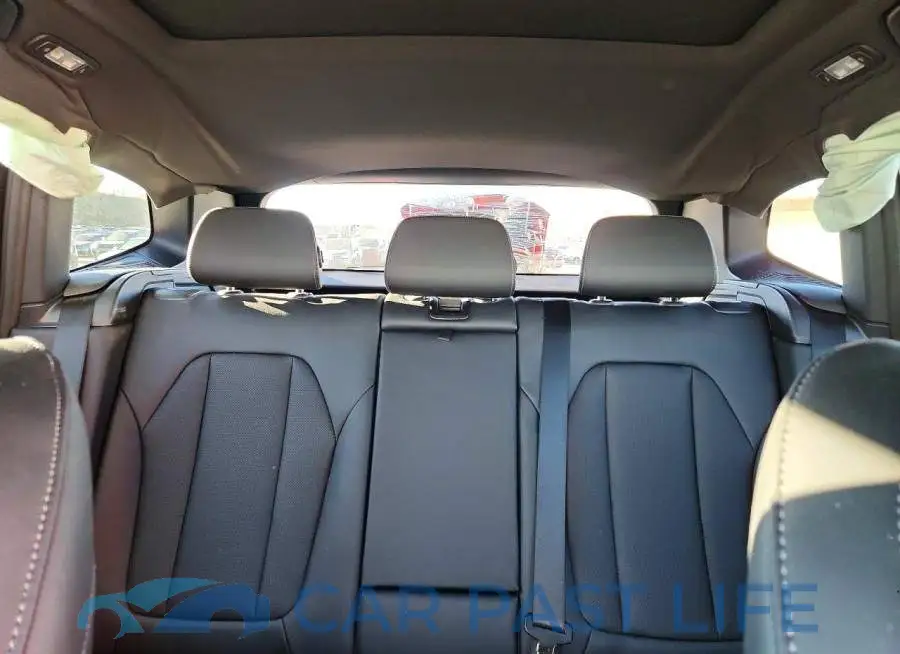 5UX53DP03P9P09780# 10