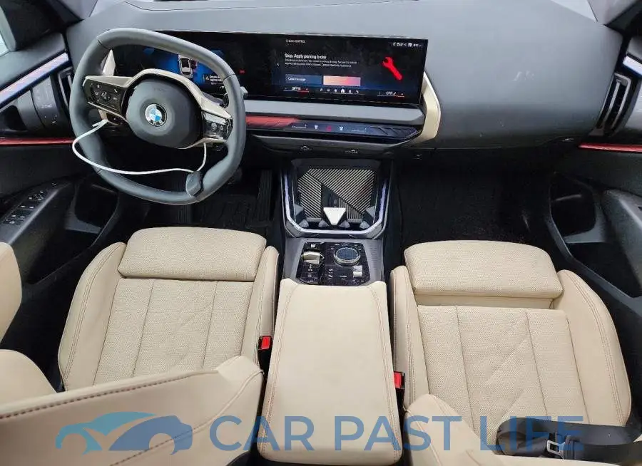 5UX53GP00S9032584# 8