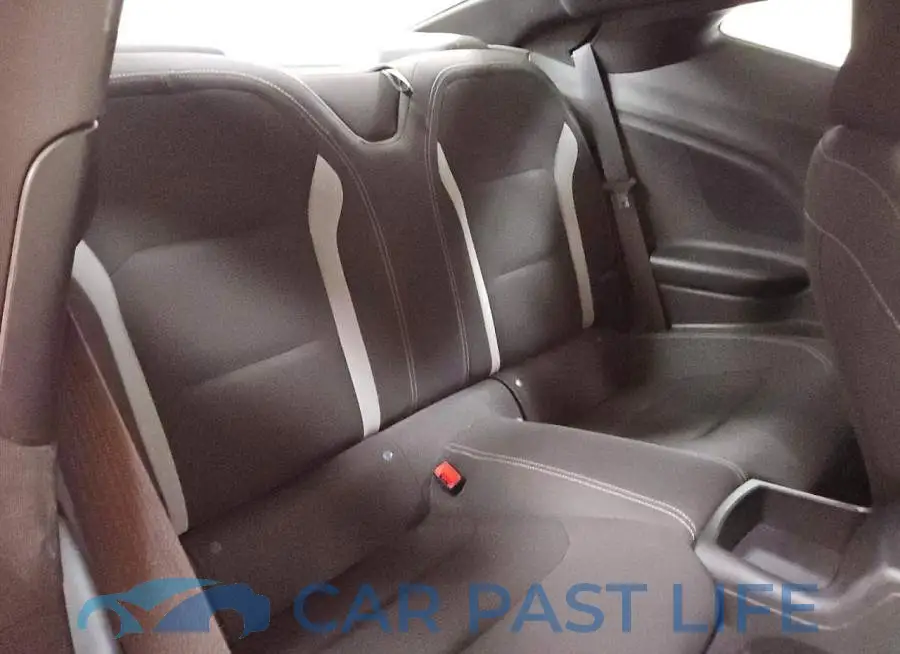 1G1FB1RX2P0138572# 10