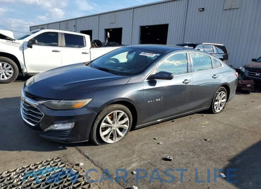 1G1ZD5ST5KF135712# 1