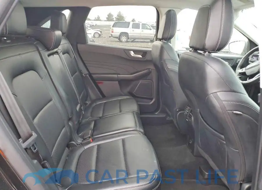 1FMCU9J95NUA68390# 11