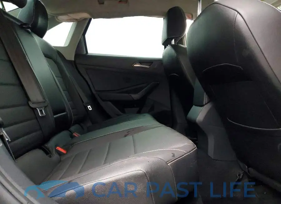 3VW7M7BU4PM023703# 10