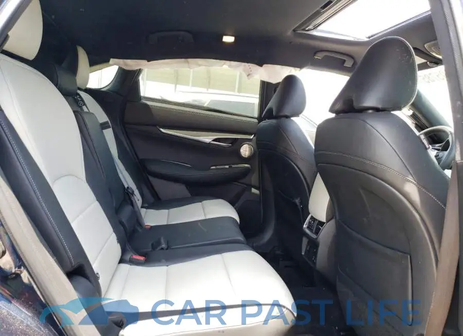 3PCAJ5LR4RF110847# 11