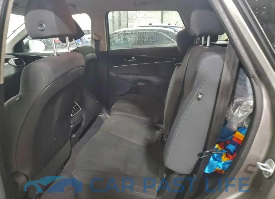 5XYPG4A31KG503950# 11