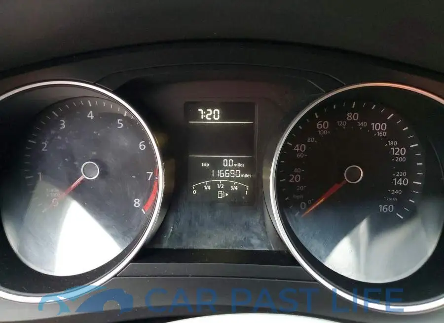 3VW2B7AJ0JM204361# 9