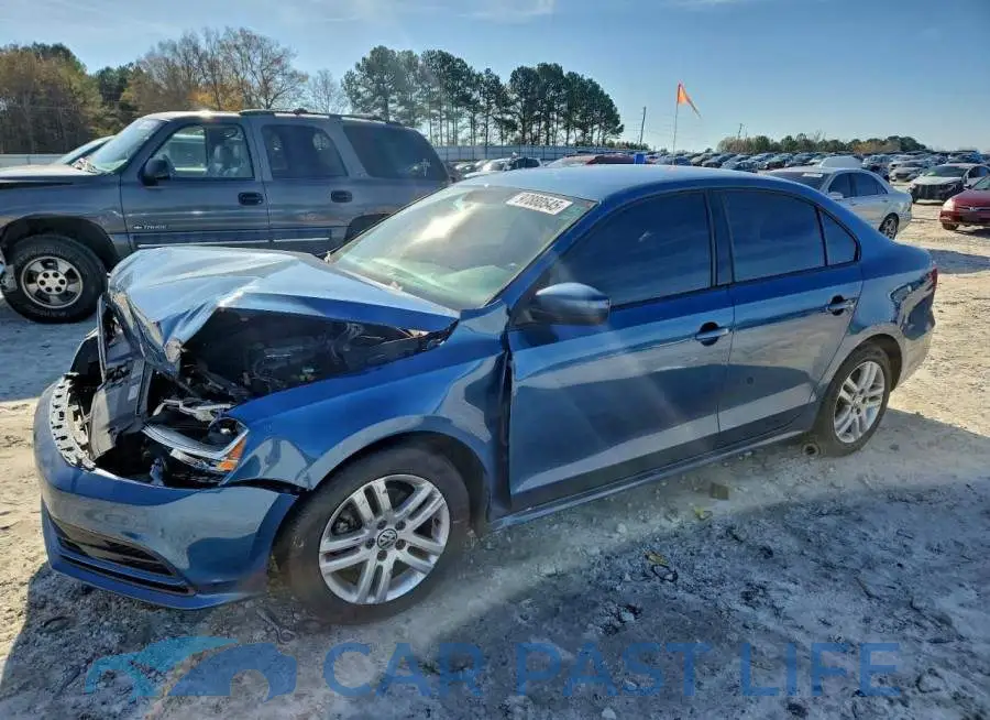 3VW2B7AJ5JM247108# 1