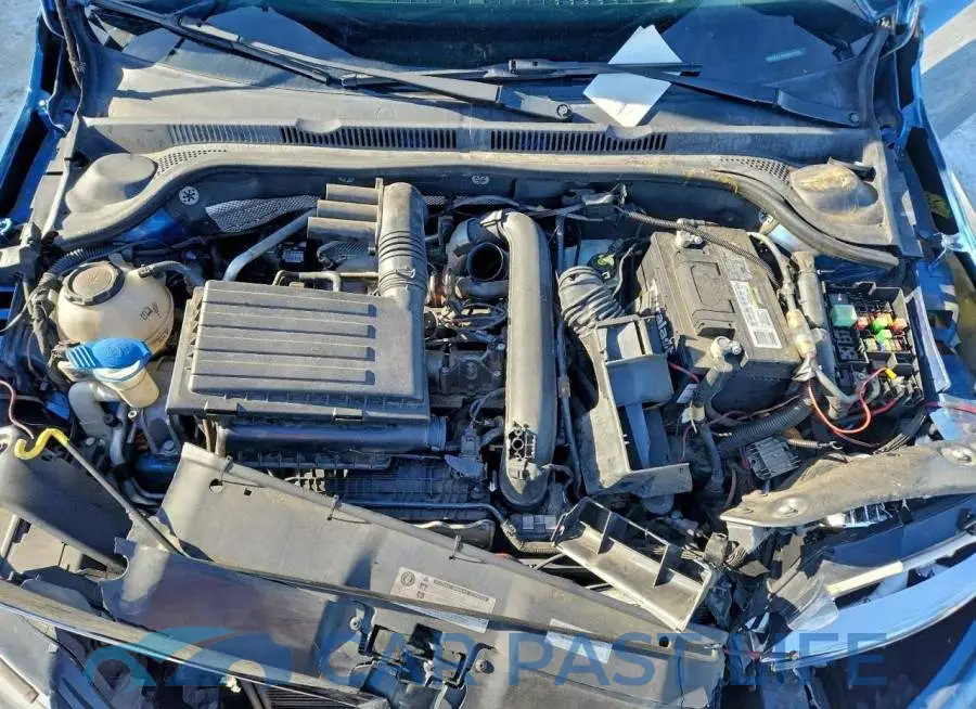 3VW2B7AJ5JM247108# 11