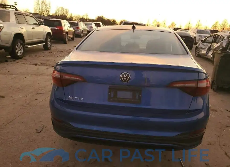 3VW4M7BU7RM055311# 6