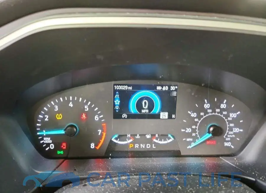 1FMCU9G6XNUB10338# 9